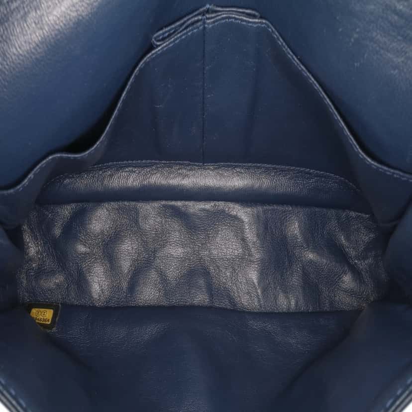 Chanel Medium Classic Calfskin Double Flap Blue Leather Good condition - Model View
