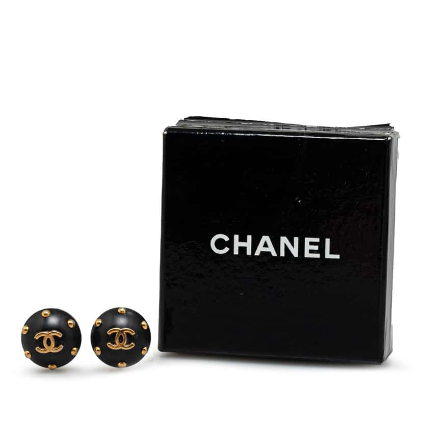 Chanel Acrylic Studded CC Button Clip On Earrings Gold Good condition - Model View
