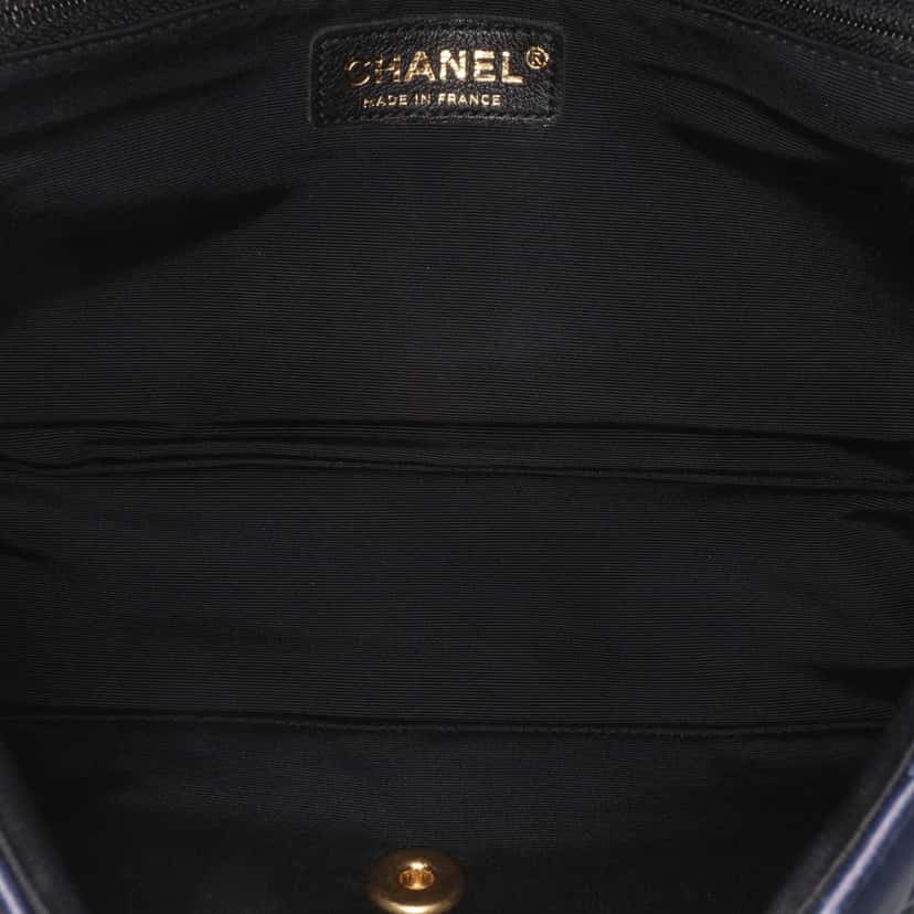 Chanel Medium Bicolor Quilted Lambskin Elegant CC Flap Blue Leather Good condition - Model View