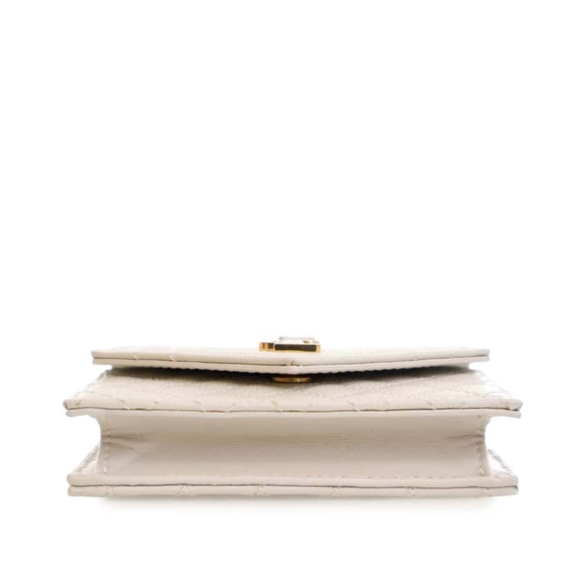 Saint Laurent Grain De Poudre Triquilt Monogram Envelope Wallet White Leather Good condition - Box View