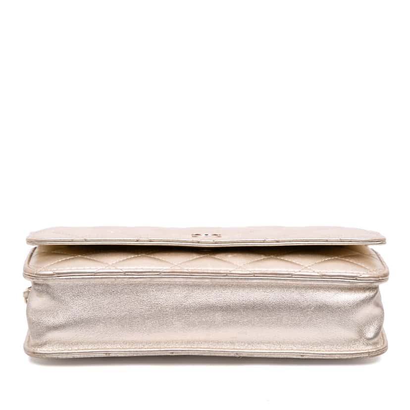 Chanel CC Metallic Quilted Lambskin Wallet on Chain Gold Leather Good condition - Inside View