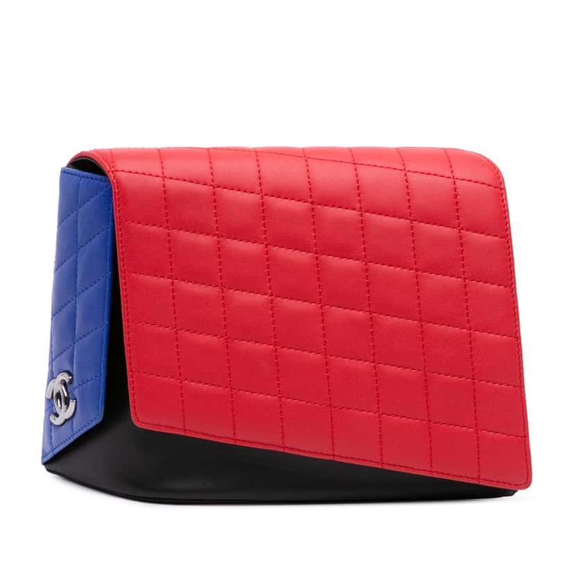Chanel Quilted Lambskin Fresh Air Clutch Red Leather Good condition - Front View