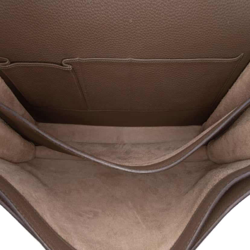 Hermès Togo Sac A Depeches 38 Brown Leather Good condition - Model View