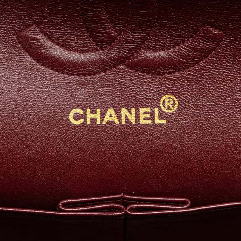 Chanel Medium Classic Lambskin Double Flap Black Leather Good condition - Box View
