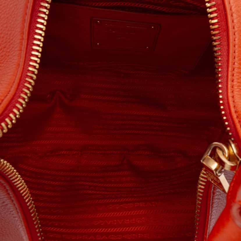 Prada Vitello Daino Zip Top Hobo Orange Leather Good condition - Model View