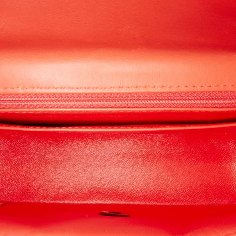 Chanel Mini Rectangular Classic Velvet Single Flap Orange Velvet Very good condition - Model View