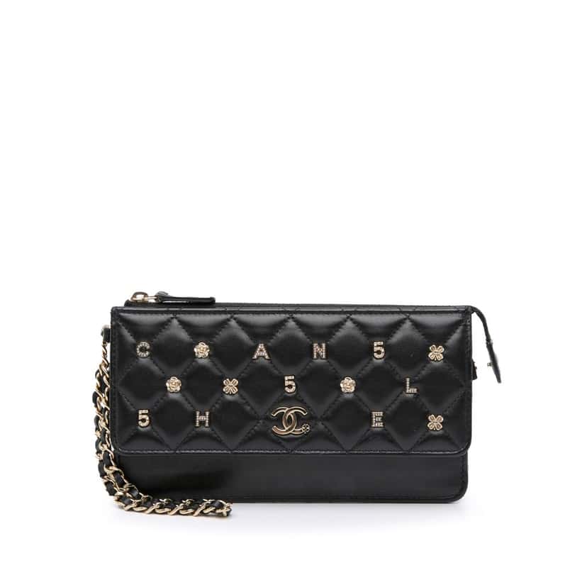 Chanel Quilted Lambskin All About Chanel Clutch On Chain Black Leather Good condition - Front View