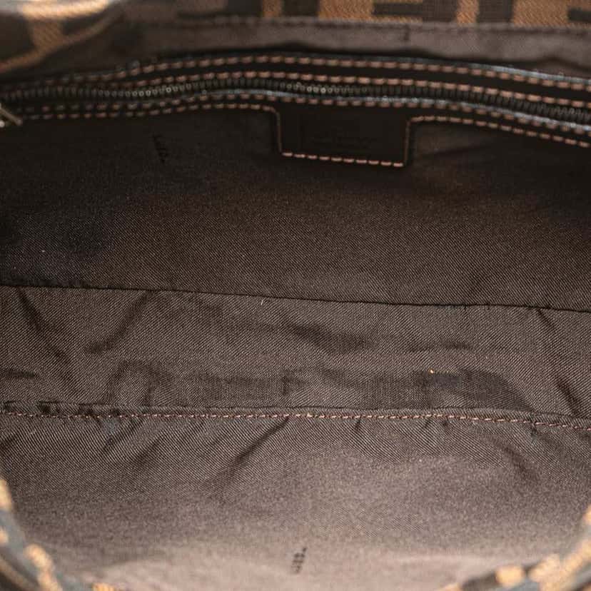 Fendi Zucca Canvas Shoulder Bag Brown Canvas Good condition - Model View