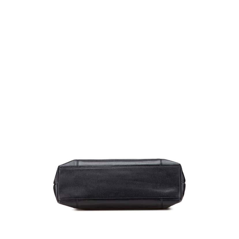 Chanel Caviar LAX Embroidered Logo Tote Black Leather Good condition - Inside View