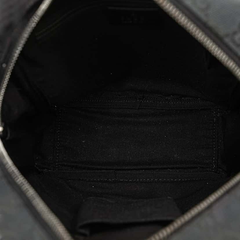Gucci GG Canvas Crossbody Black Canvas Good condition - Box View