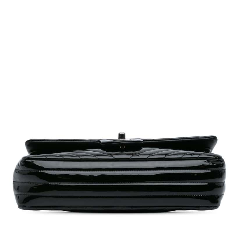 Chanel Medium Classic Chevron Patent Double Flap Black Leather Good condition - Inside View