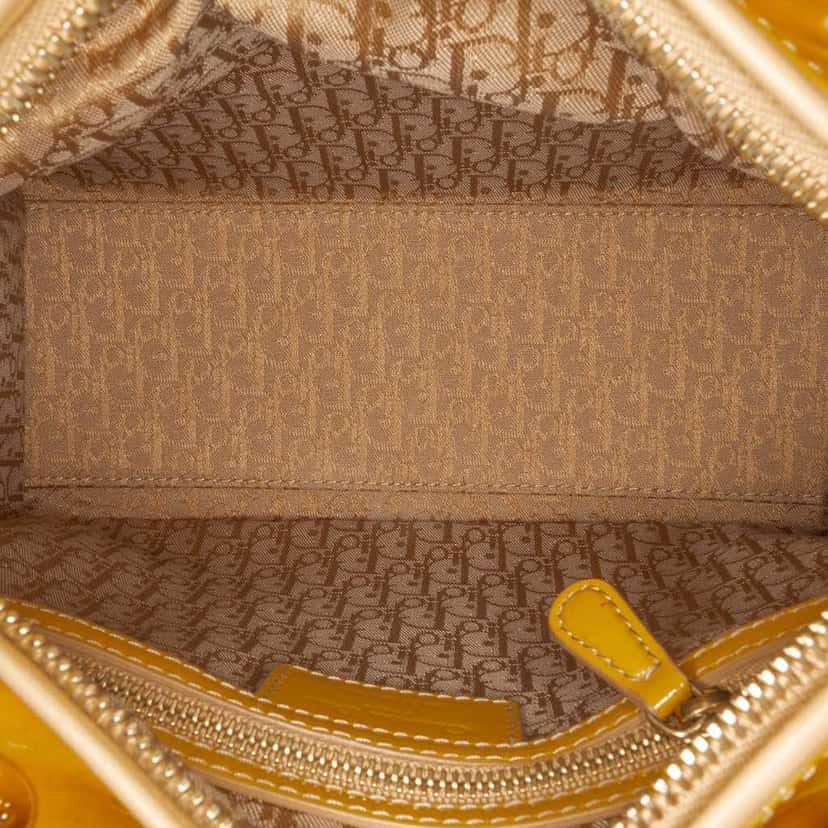 Dior Medium Patent Cannage Lady Dior Brown Leather Good condition - Model View