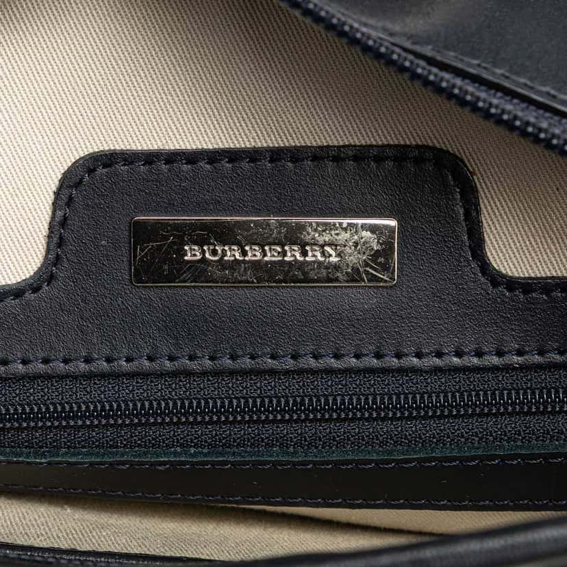 Burberry Stripes Canvas Shoulder Bag White Canvas Good condition - Box View
