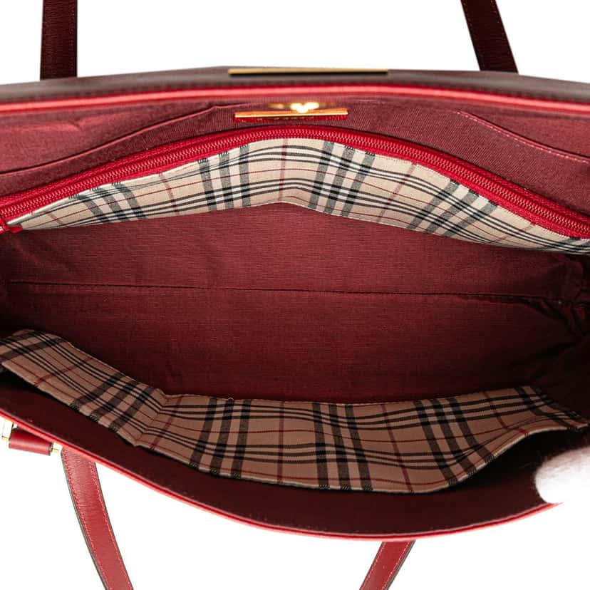 Burberry Leather Handbag Red Leather Good condition - Model View