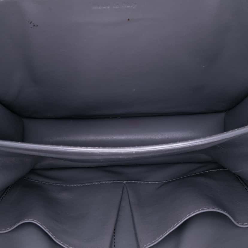 Celine Medium Calfskin Classic Box Purple Leather Good condition - Model View