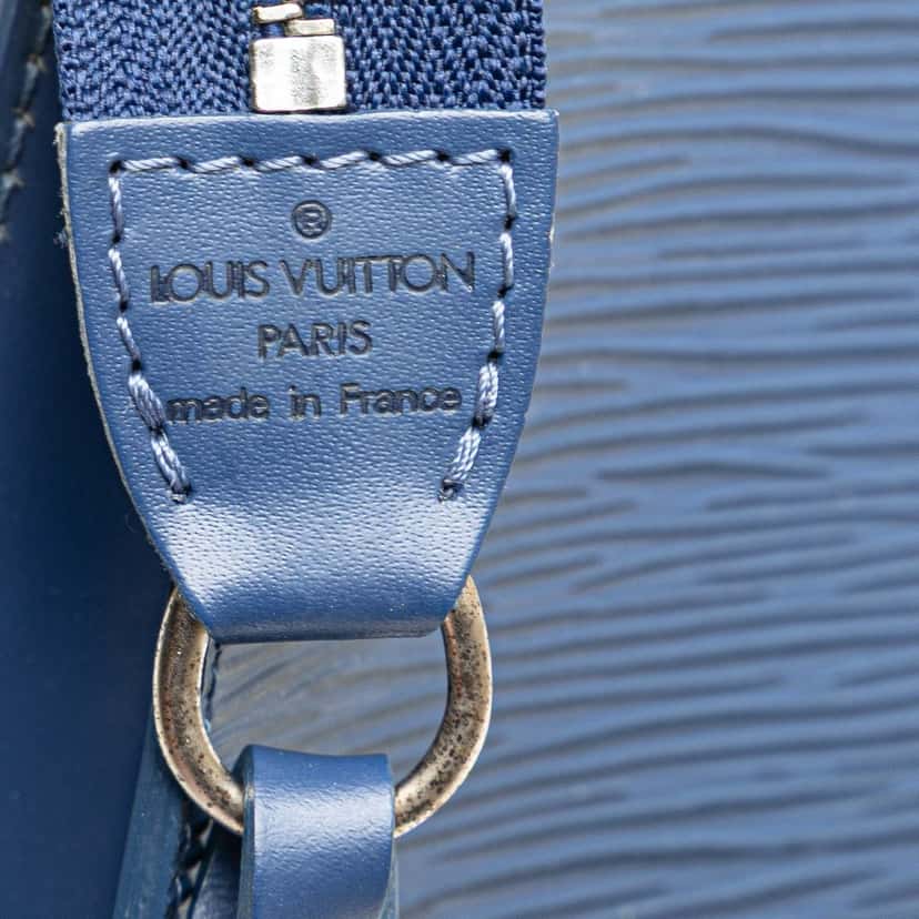Louis Vuitton Epi Pochette Accessoires Blue Leather Good condition - Box View