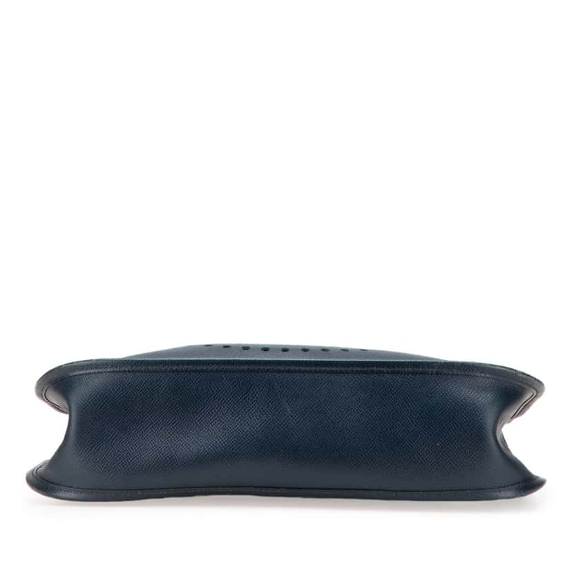 Hermès Courchevel Evelyne I GM Blue Leather Good condition - Inside View