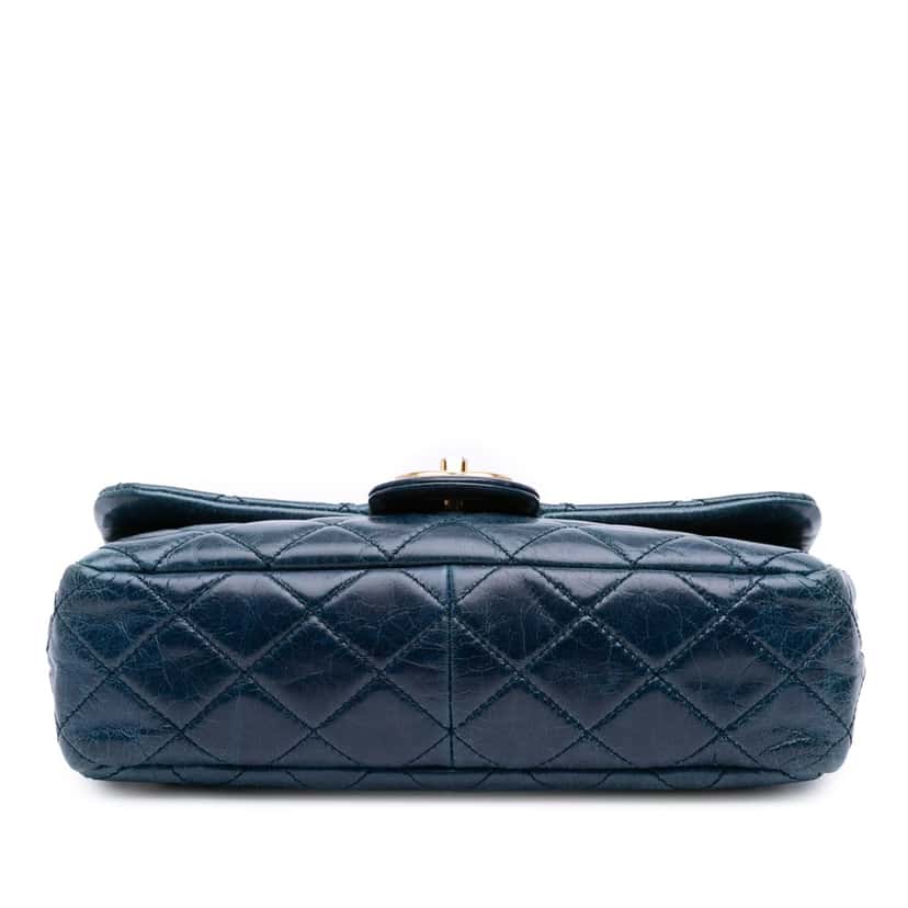 Chanel Small Glazed Calfskin Castle Rock Top Handle Flap Blue Leather Good condition - Inside View