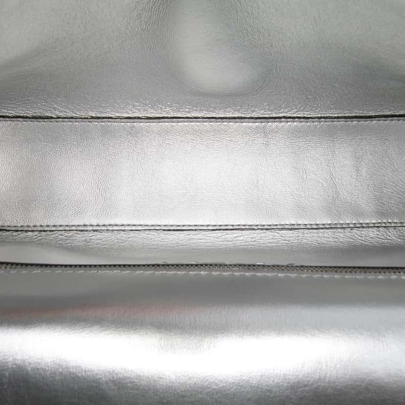 Fendi Leather Selleria Baguette Satchel Silver Leather Good condition - Model View