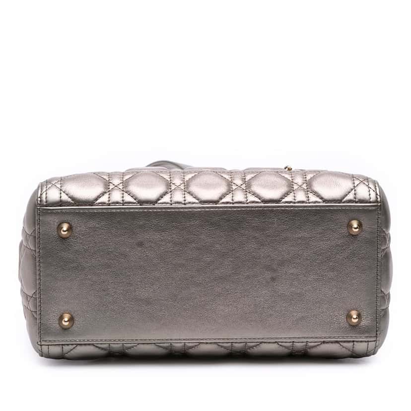 Dior Medium Lambskin Cannage Lady Dior Gold Leather Good condition - Inside View