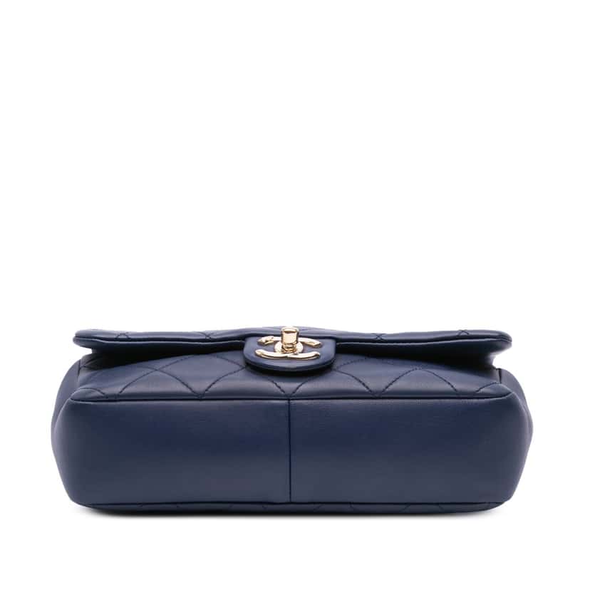 Chanel Small Lambskin Elegant Chain Single Flap Blue Leather Good condition - Inside View