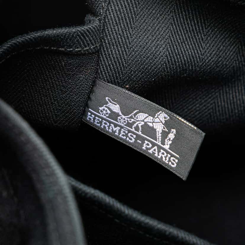 Hermès Toile Valparaiso PM Black Canvas Good condition - Box View