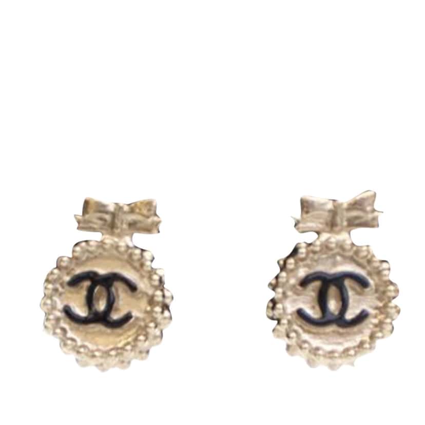 Chanel Gold Plated CC Bow Push Back Earrings Gold Metal Good condition - Front View