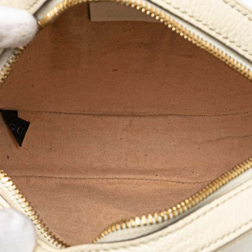 Gucci Mini Leather Ophidia Round Crossbody White Leather Good condition - Model View