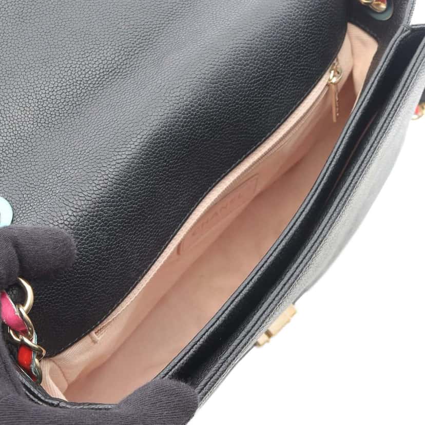 Chanel Medium Caviar Paris Cuba Thread Around Flap Black Leather Good condition - Model View