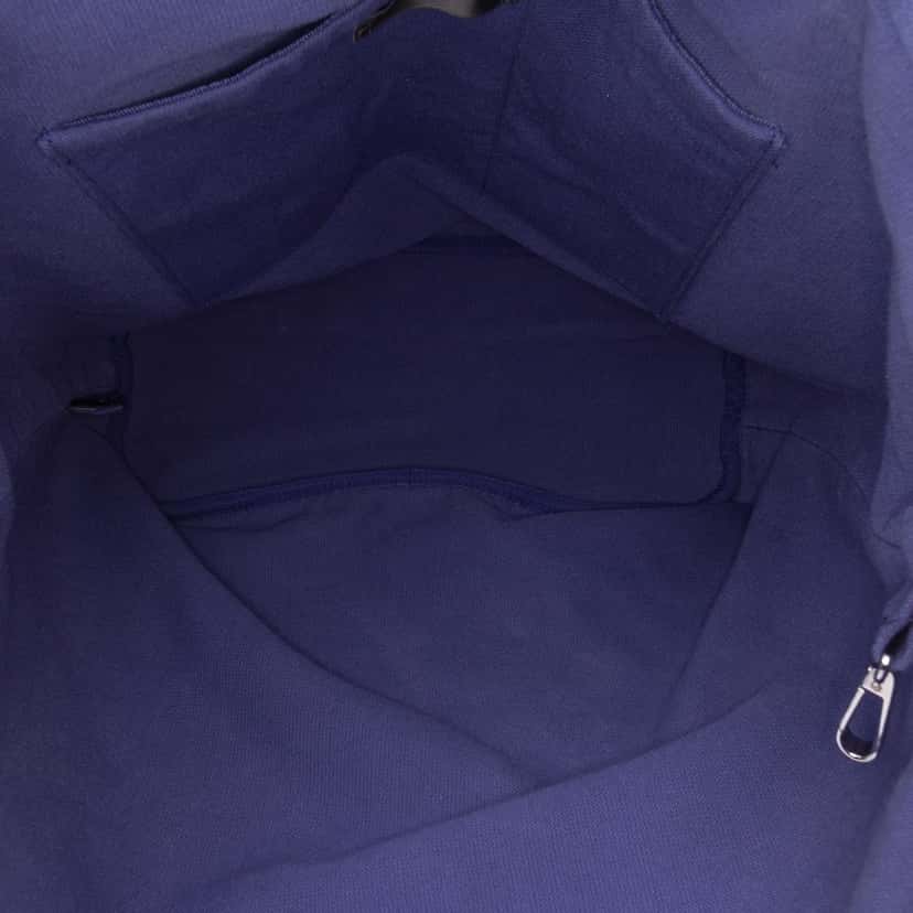 Chanel CC Terry Cloth Beach Tote Blue Cotton Good condition - Model View
