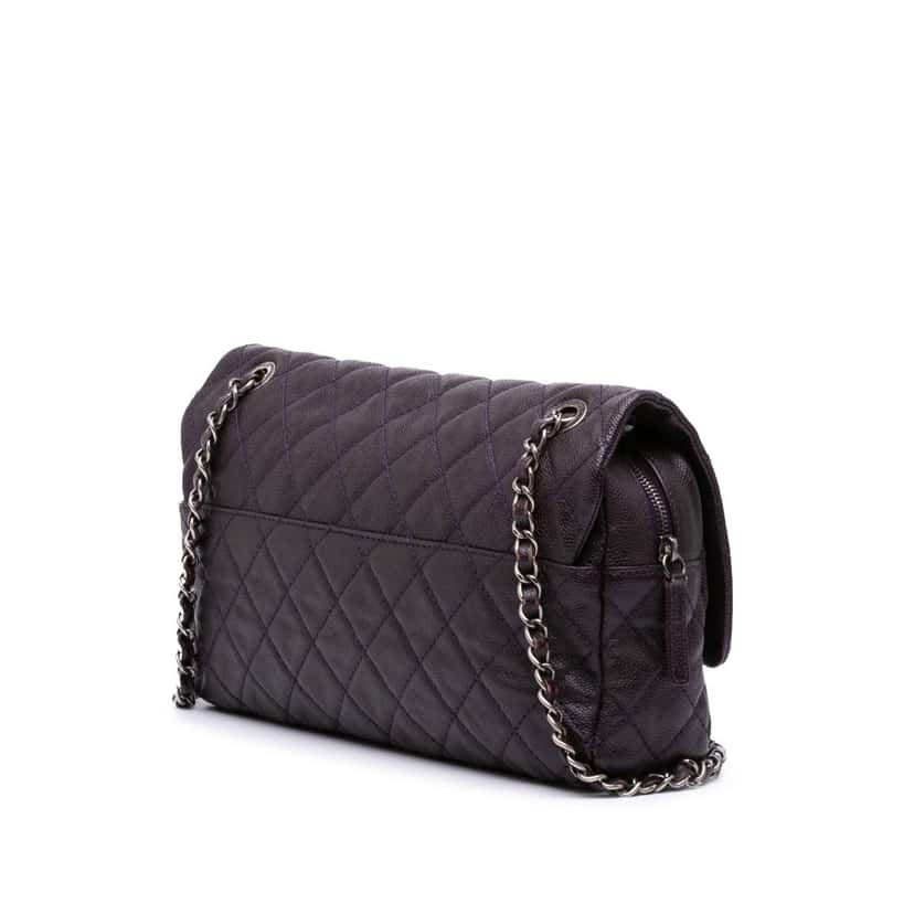 Chanel Jumbo Quilted Caviar Easy Flap Purple Leather Good condition - Back View