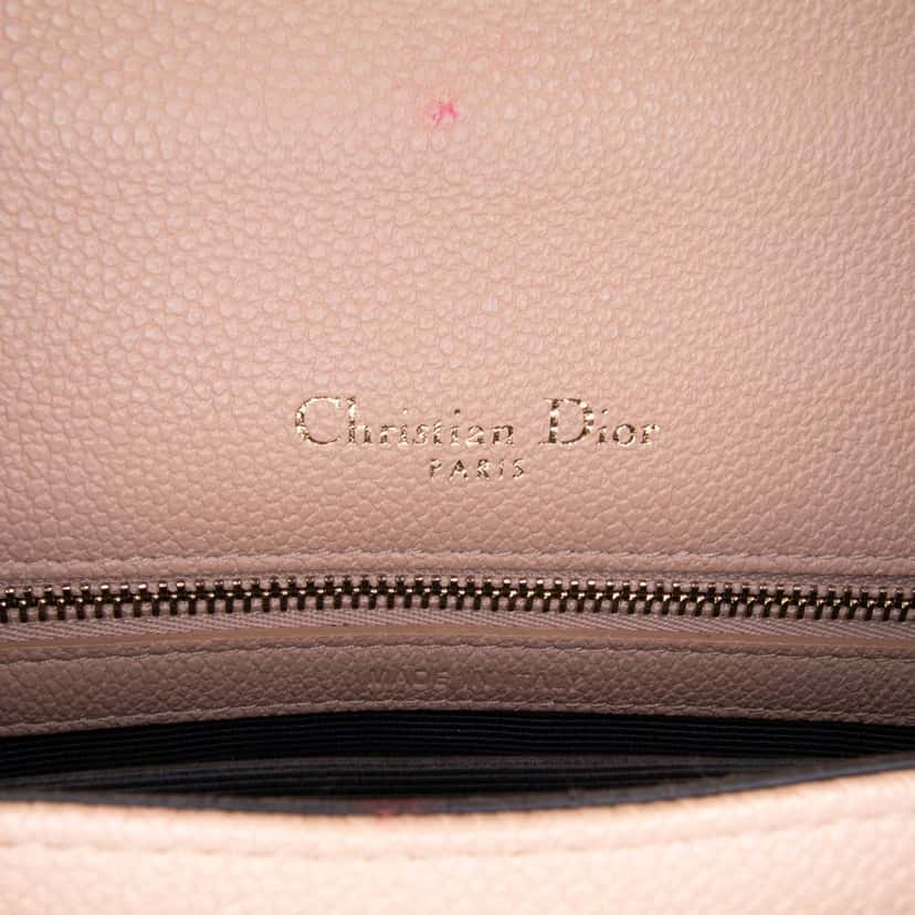 Dior Medium Grained Calfskin Diorama Flap Pink Leather Good condition - Box View