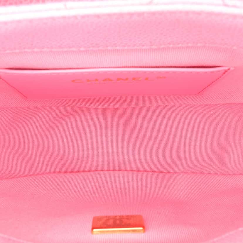 Chanel Mini CC Quilted Caviar Messenger Flap Pink Leather Very good condition - Model View