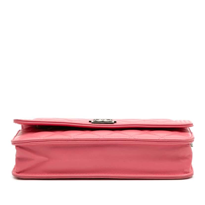 Chanel Lambskin Boy Wallet On Chain Pink Leather Good condition - Inside View