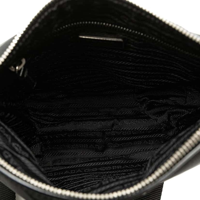 Prada Saffiano Trimmed Tessuto Crossbody Black Good condition - Model View