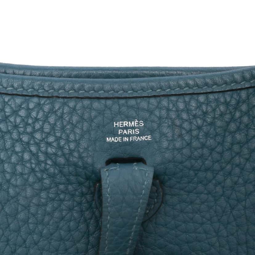 Hermès Clemence Evelyne TPM Blue Leather Good condition - Box View
