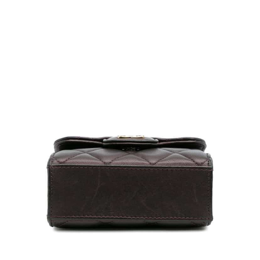 Chanel CC Quilted Iridescent Lambskin Top Handle Flap Clutch With Chain Red Leather Good condition - Inside View