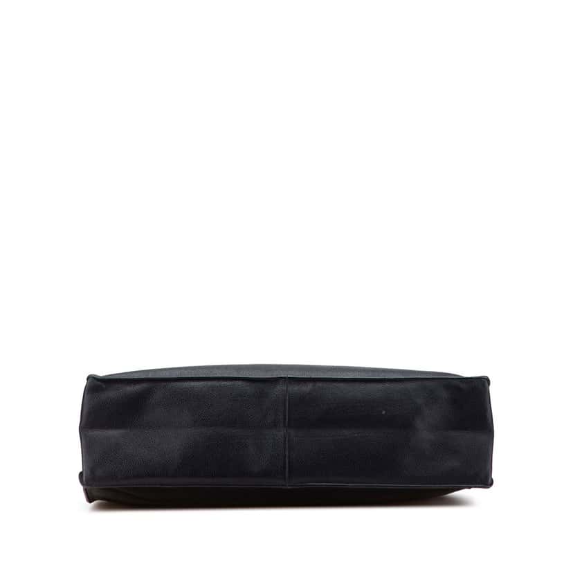 Chanel Caviar CC Tote Bag Black Leather Good condition - Inside View