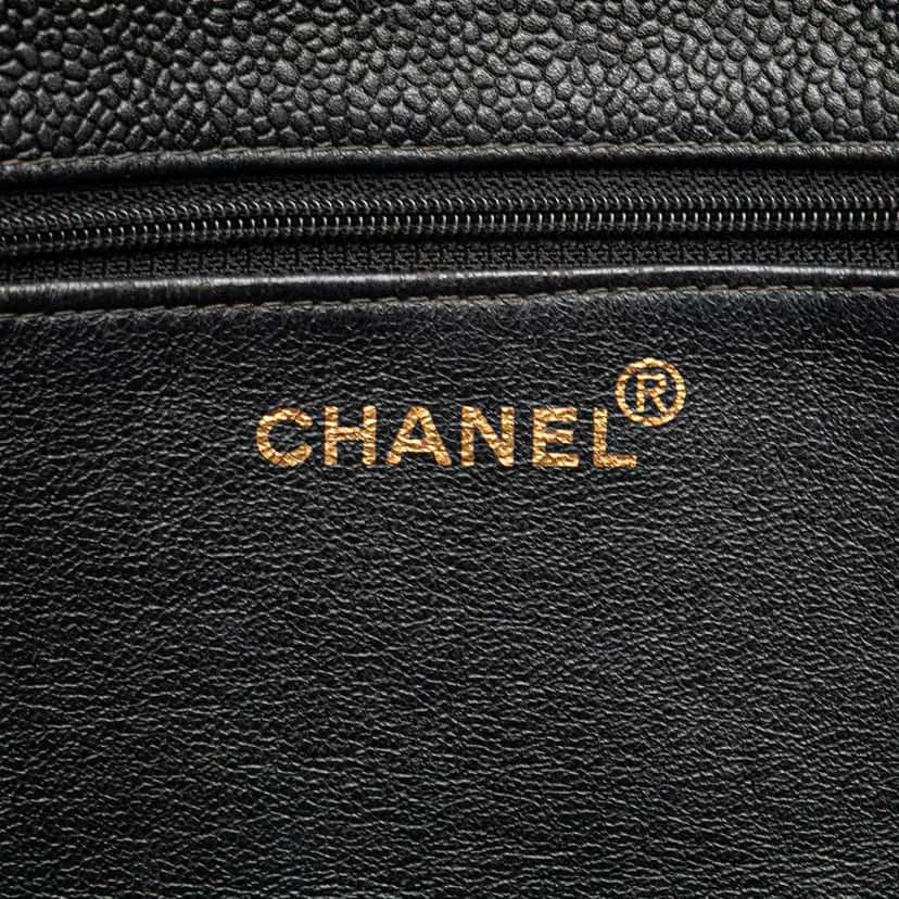 Chanel Caviar CC Tote Bag Black Leather Good condition - Box View