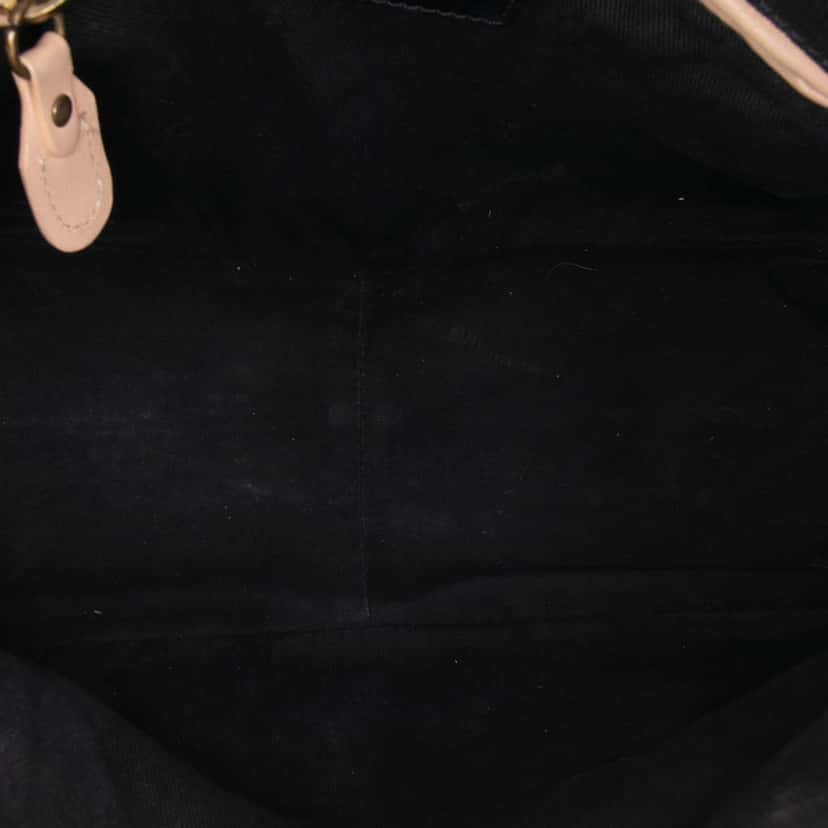 Chloé Medium Pebbled Leather Paraty Satchel Black Leather Fair condition - Model View