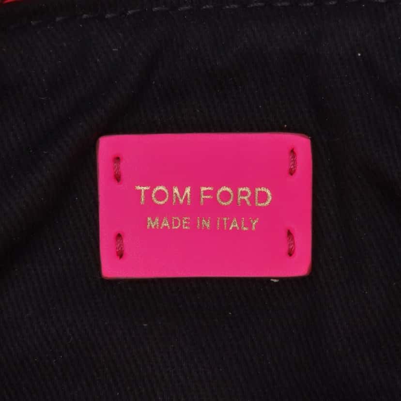Tom Ford Quilted Calfskin TF Clutch Pink Leather Good condition - Box View