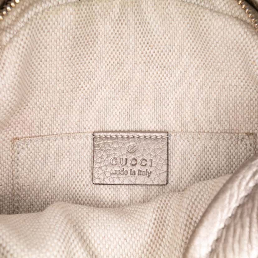 Gucci Mini Metallic Pebbled Calfskin Soho Chain Crossbody Silver Leather Good condition - Box View
