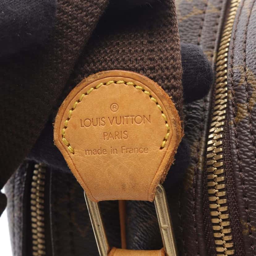 Louis Vuitton Monogram Reporter GM Brown Canvas Good condition - Model View