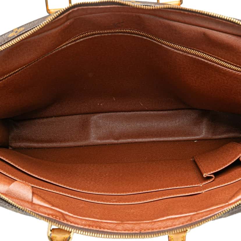 Louis Vuitton Monogram Porte-Documents Voyage Brown Canvas Good condition - Model View