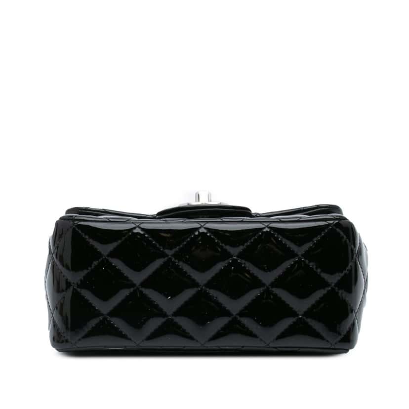 Chanel Mini Square Classic Patent Single Flap Black Leather Good condition - Inside View