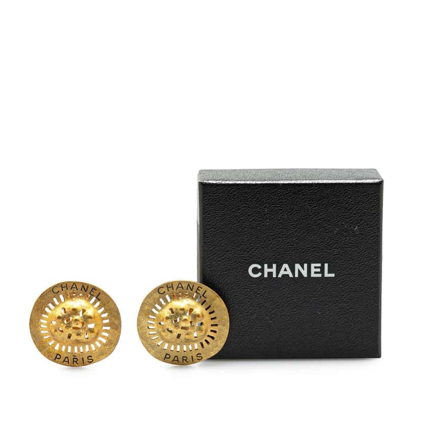 Chanel Gold Plated Logo Cutout Clip On Earrings Gold Metal Good condition - Model View
