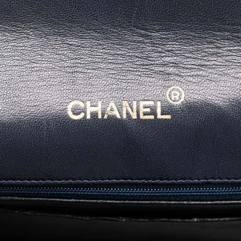 Chanel CC Quilted Lambskin Round Flap Blue Leather Good condition - Box View