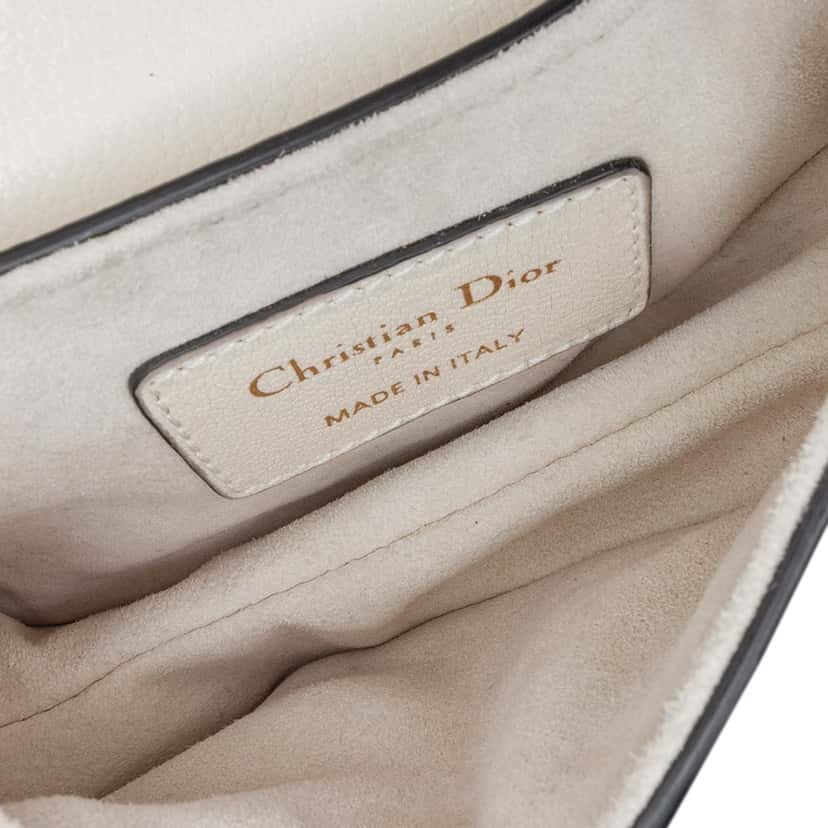 Dior Micro Goatskin Saddle White Leather Good condition - Model View