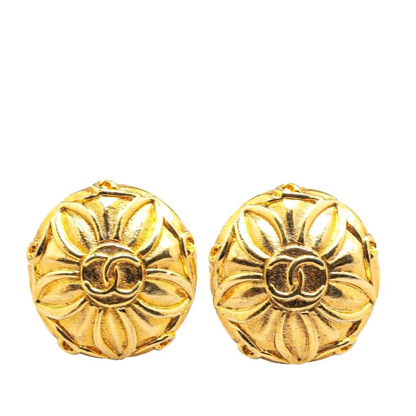 Chanel Gold Plated CC Flower Clip On Earrings Gold Metal Good condition - Front View