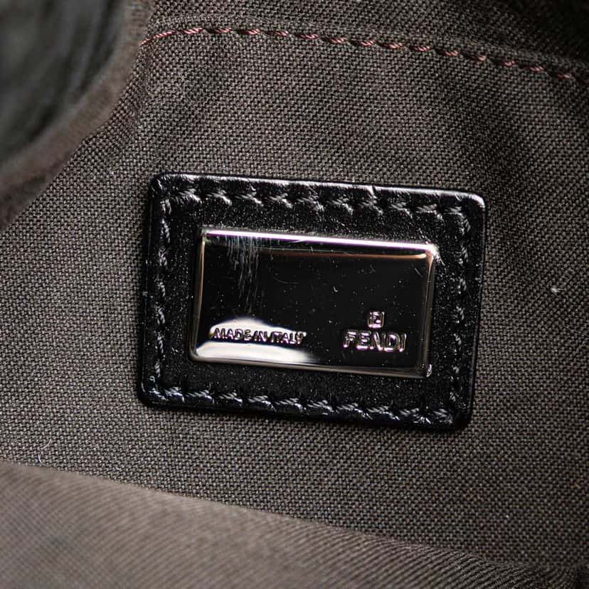 Fendi Zucchino Canvas Crossbody Black Canvas Good condition - Box View